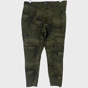 Abercrombie & Fitch Cargo Skinny Ankle-Zip Pants Women's Size 30 Green Camo